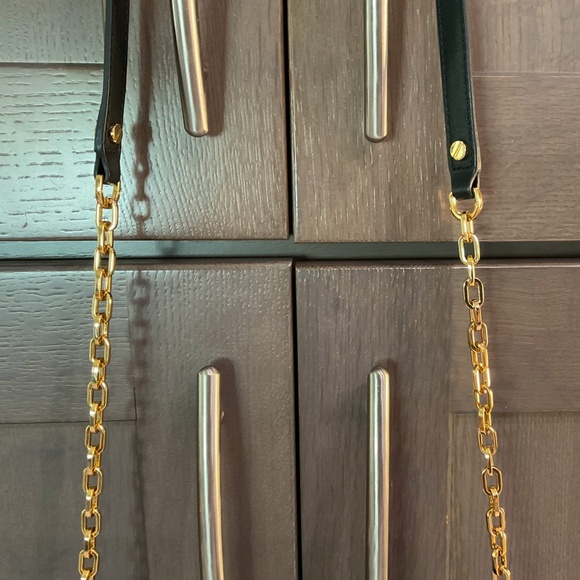 Tory Burch Robinson Adjustable Chain Mini Bag - Picture 13 of 13